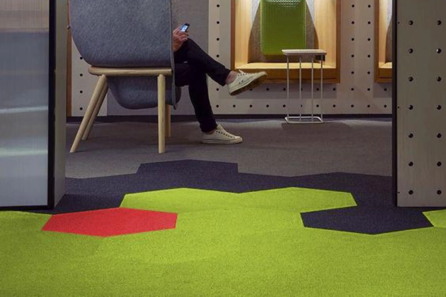Hexagone Carpet Tile-Green